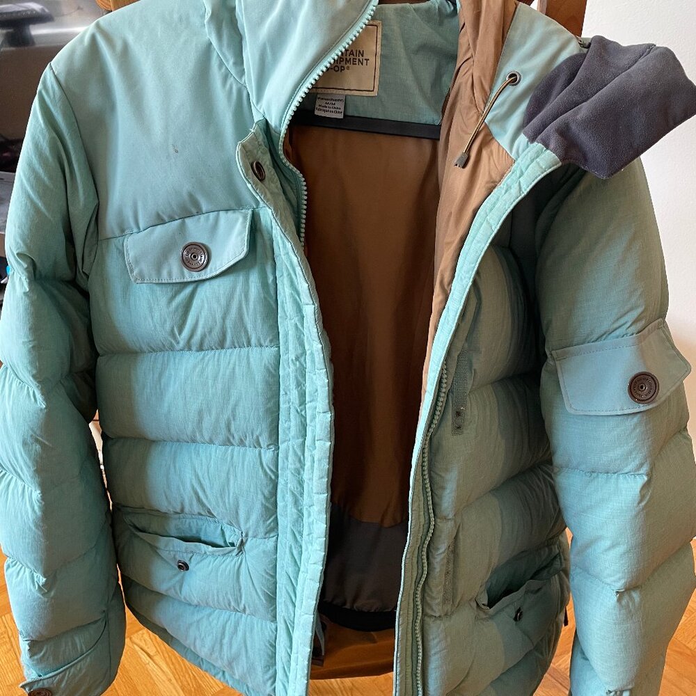 Athletic down jacket - Picture 3 of 11